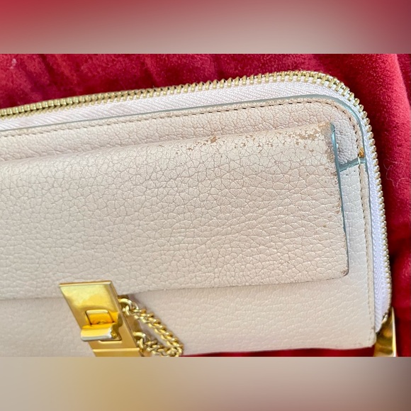 Chloe Long Wallet . Preowned condition.Authentic. - Picture 10 of 15